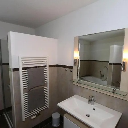 Appartement In Near Mayrhofen Area Hippach