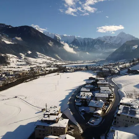 Flat Daniela, Im Zillertal * Hippach